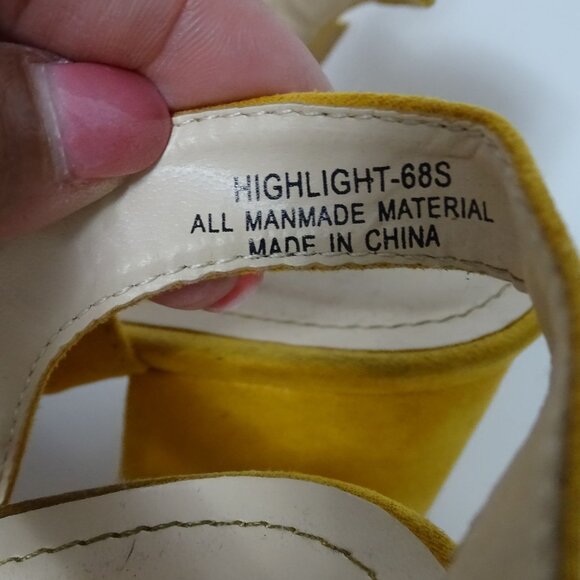 Rouge Helium Yellow Block Heel Strappy Sandals Women Size 11 Buckle Open Toe - Picture 7 of 9